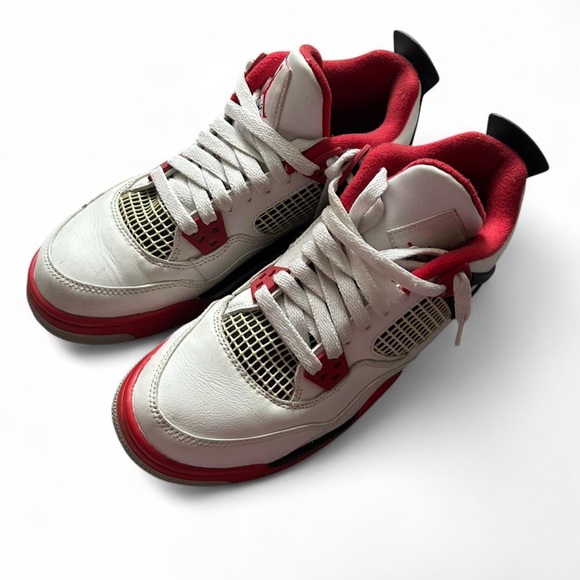 White and Red Jordan 4s - Picture 1 of 3